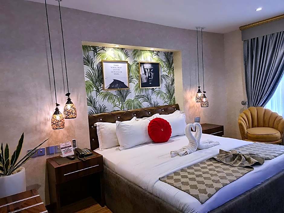 Ten Rooms Boutique Hotel Abuja