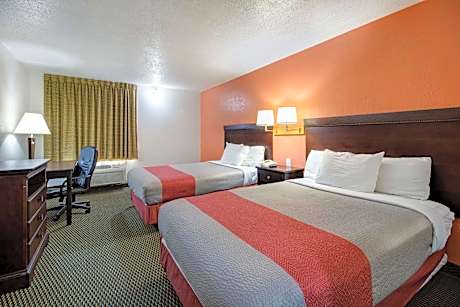 Deluxe Quadruple Room - Non-Smoking