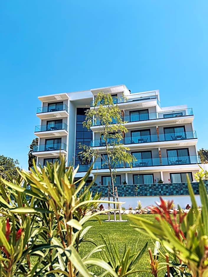 KADAGAN SUITES AYASARANDA