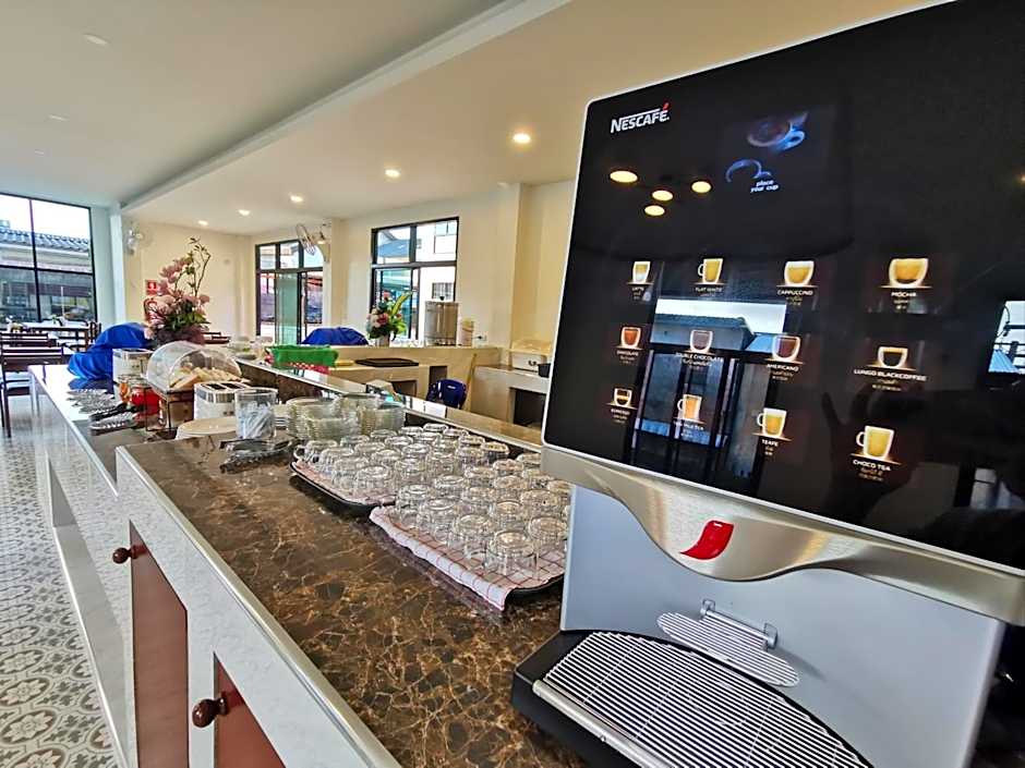 โรงแรมรชาโขง Racha Khong Hotel