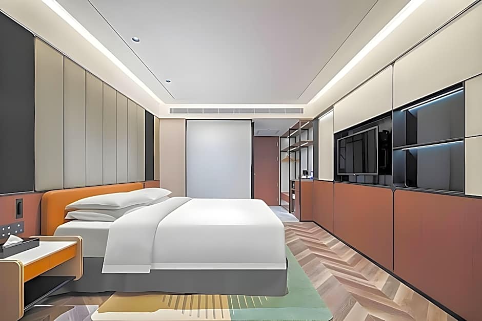 Emperor Hotel