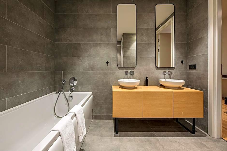 12, Apartments, 4-6 Pers, Central, Stunning View, Near Supermarket & Public Transport