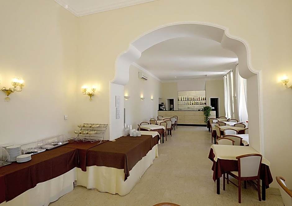 Hotel Mediterranee