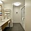 Hampton Inn By Hilton Cincinnati/Blue Ash, OH