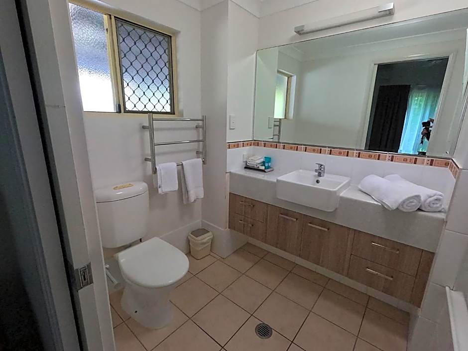 Central Plaza Port Douglas