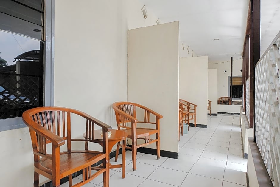 OYO 1036 Hotel Palem 1 Syariah