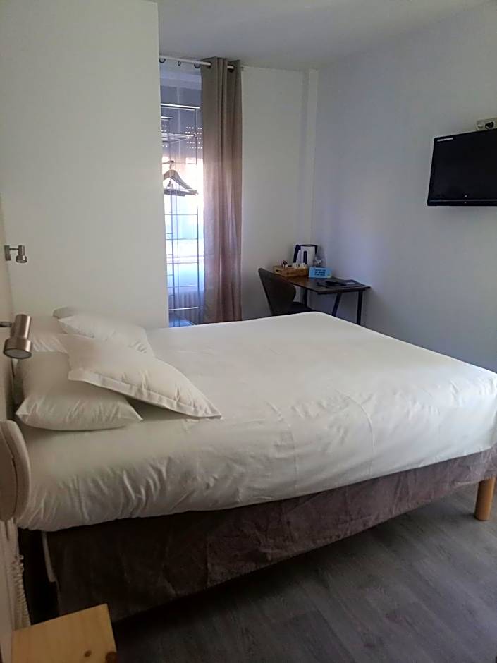 Logis Hôtel La Bastide des Oliviers