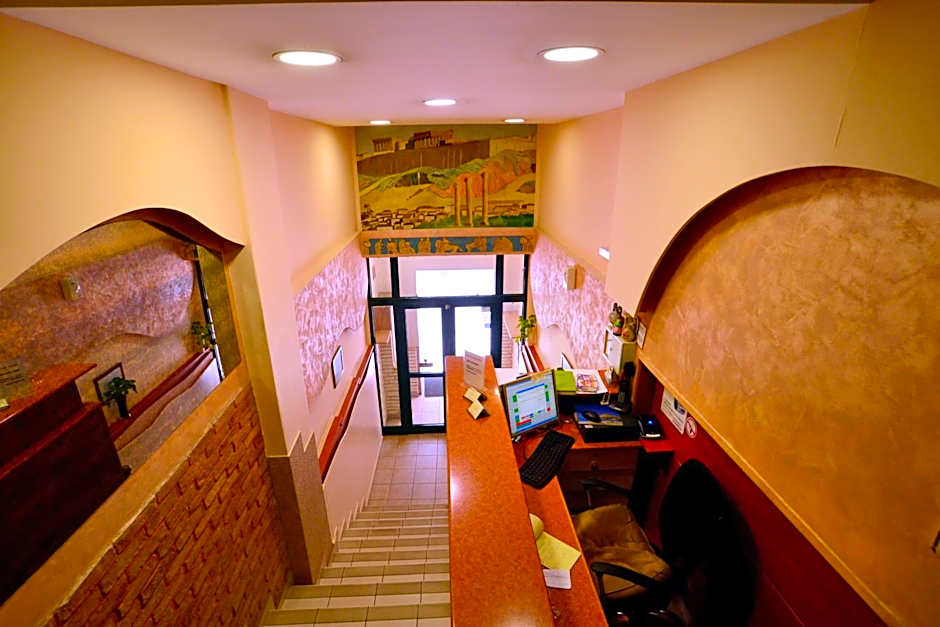 Electra Hotel Piraeus