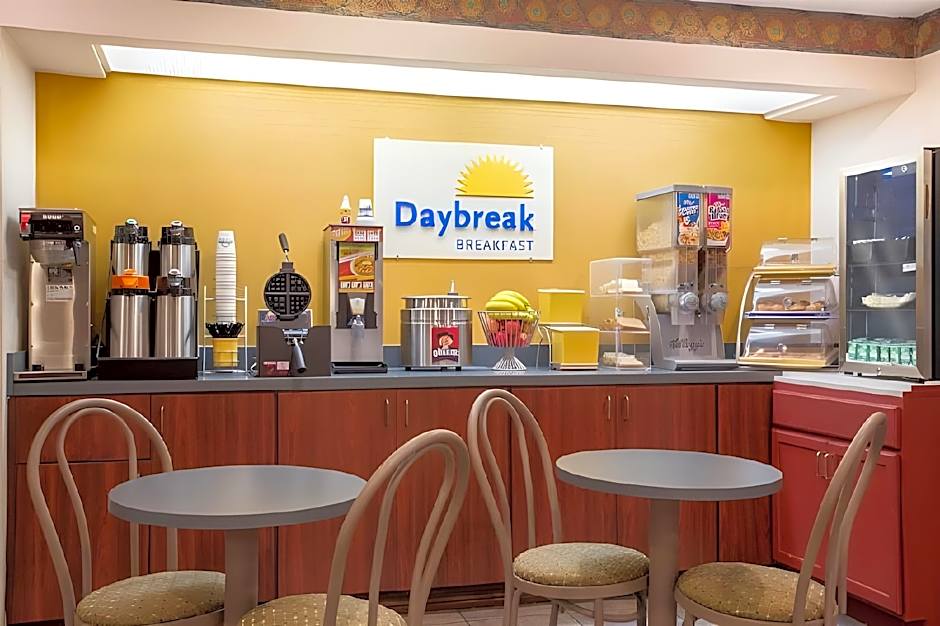 Days Inn by Wyndham Picayune