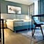 Hotel Charlton