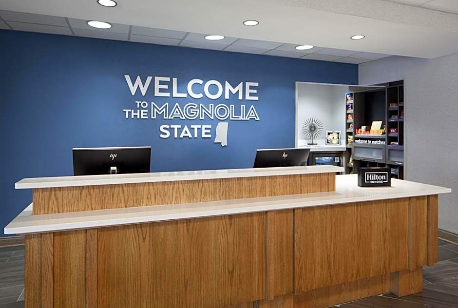Hampton Inn & Suites Natchez