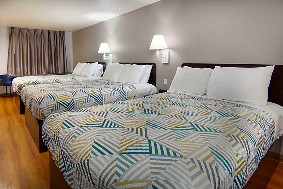 Motel 6-Lancaster, TX - DeSoto - Lancaster