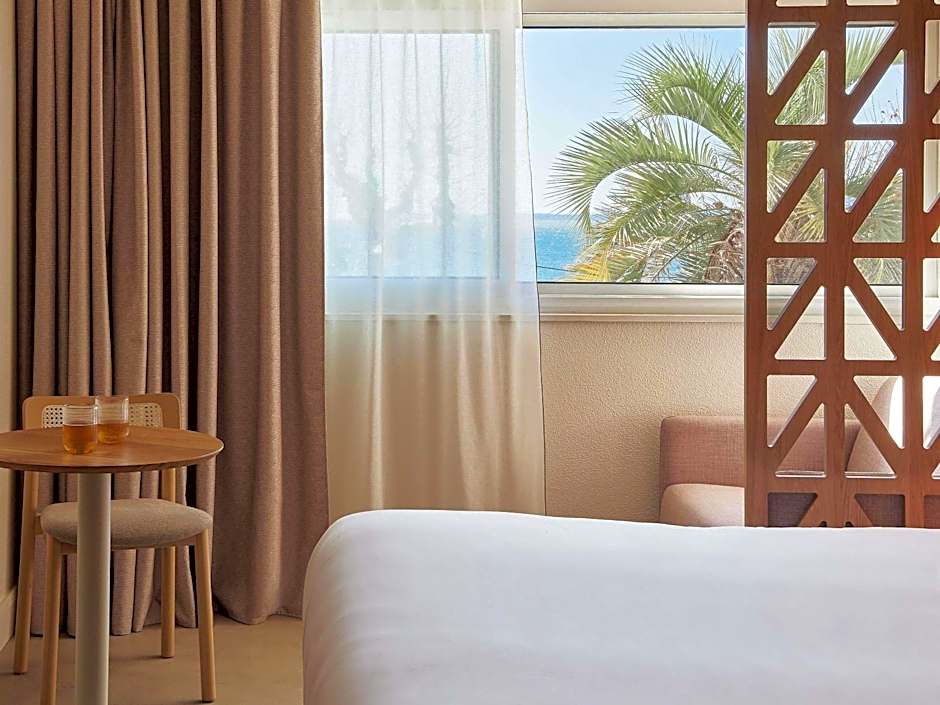 Mercure Saint Raphael Centre PLage 