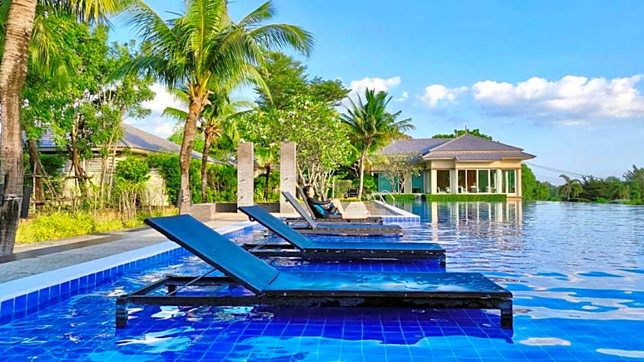 Happy House Casa Seaside Rayong