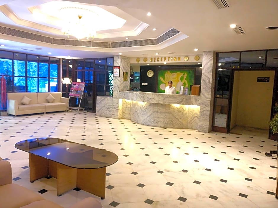 Hotel MB International - PALACE SIDE