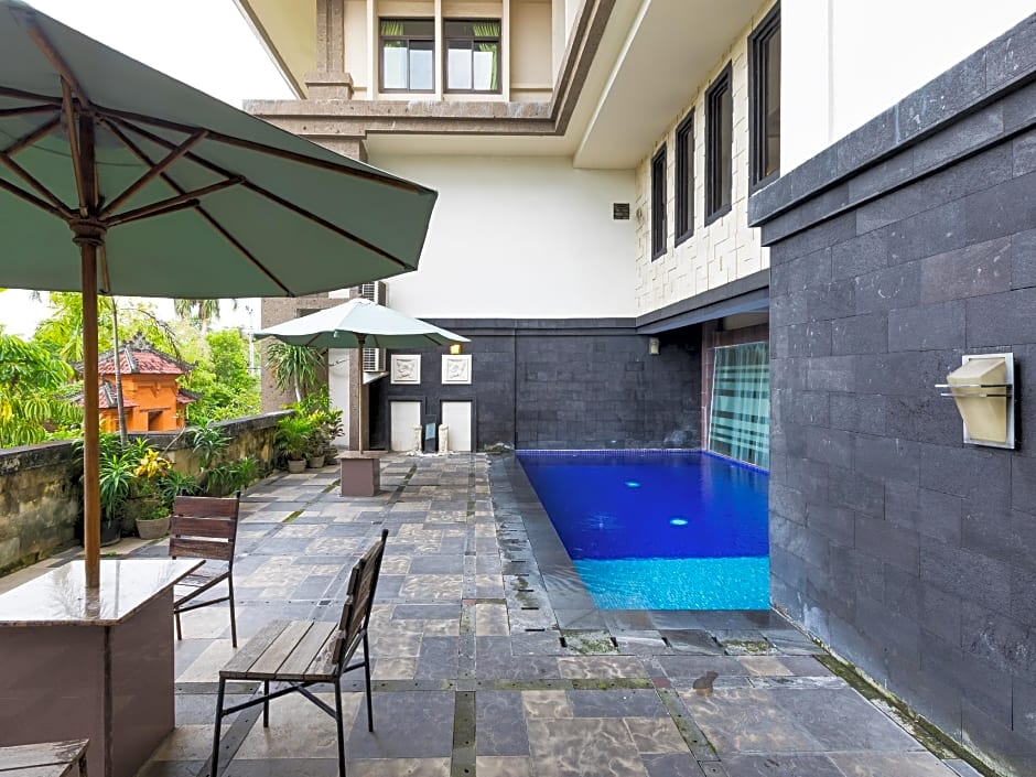 Puri Ayu Hotel