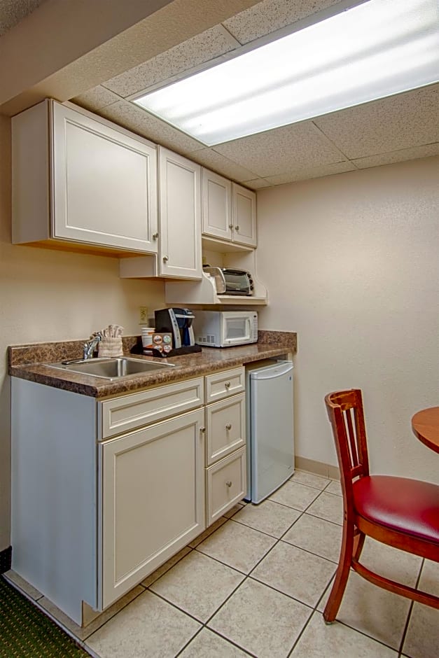 Park Tower Inn