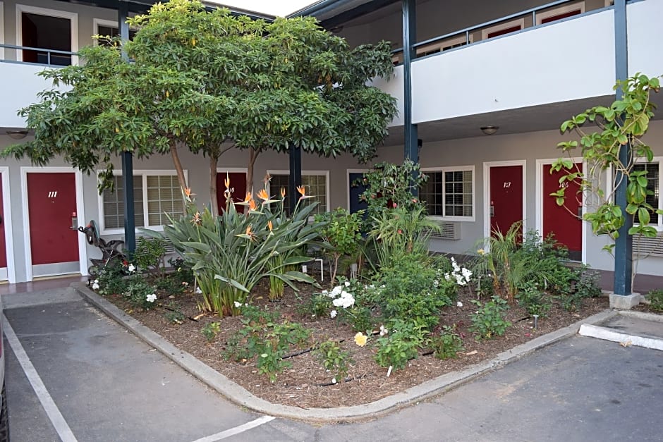 Rose Garden Inn