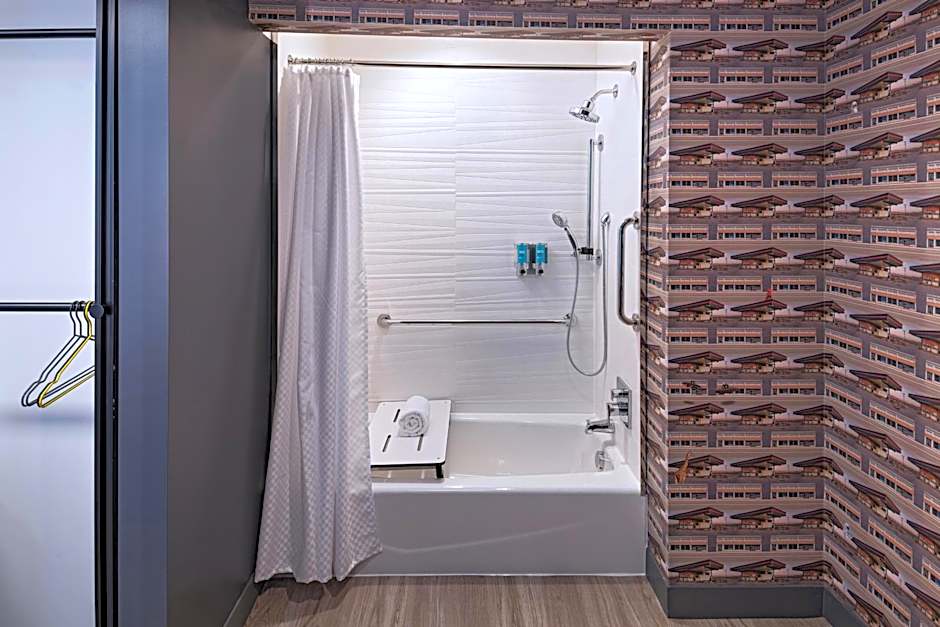 Aloft by Marriott Little Rock West