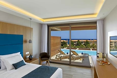 Deluxe Double Room Swim Up Side Sea View (Residences Area)
