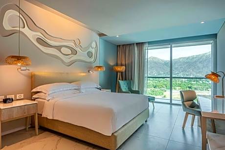 King Room with Balcony and City View