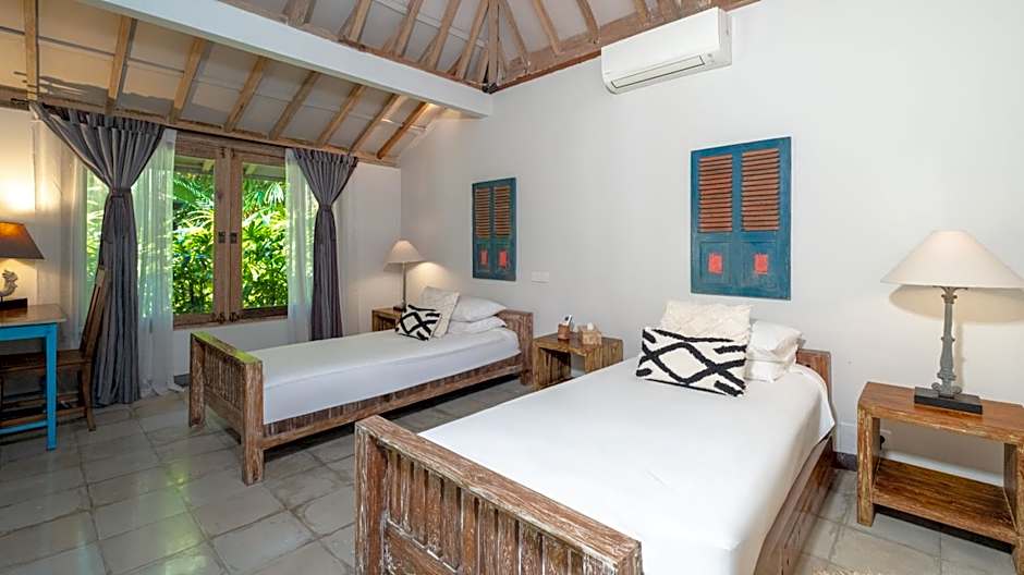 Villa Koyama by Villa Finder