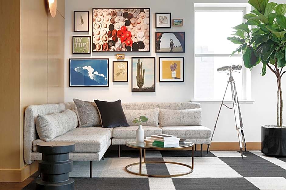 Kimpton Harper Hotel By IHG