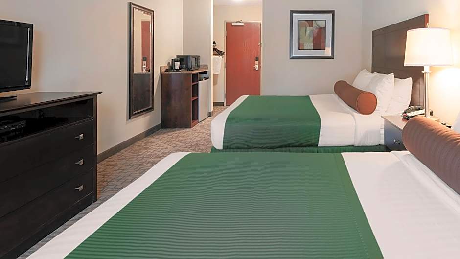 Cobblestone Inn & Suites - Durand