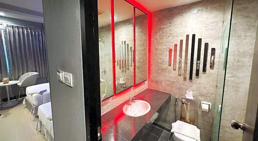 Capital O 75514 Vasidtee City Hotel (Suphanburi)