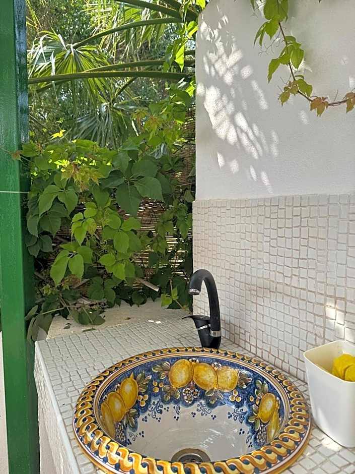 Il Caimano B & B, con piscina dall'11 Luglio al 31 Agosto