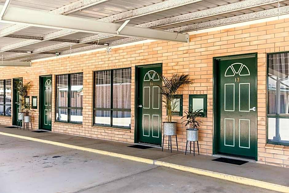 Oasis Motor Inn Blackall