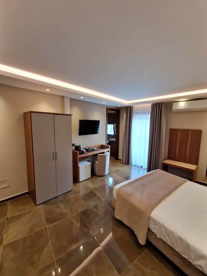 Beatus Suites And Rooms B&B