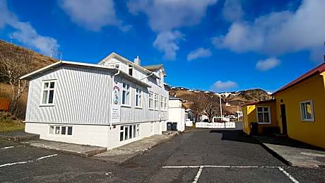 Puffin Hostel Vik