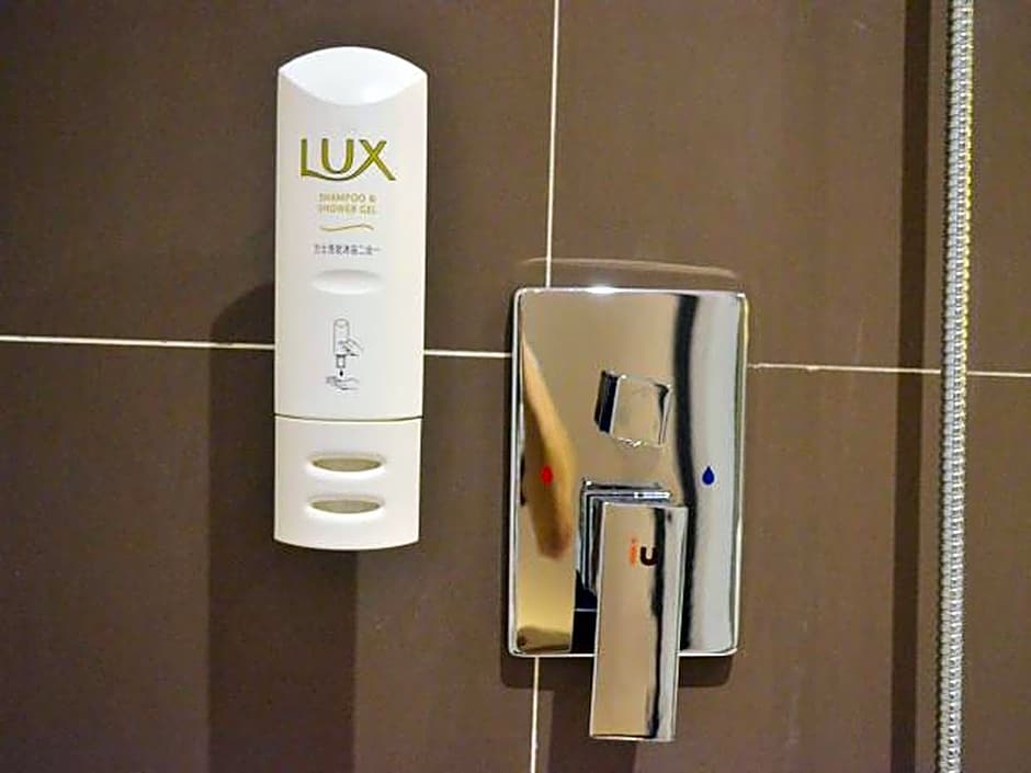 IU Hotel Qingyuan Fogang Branch