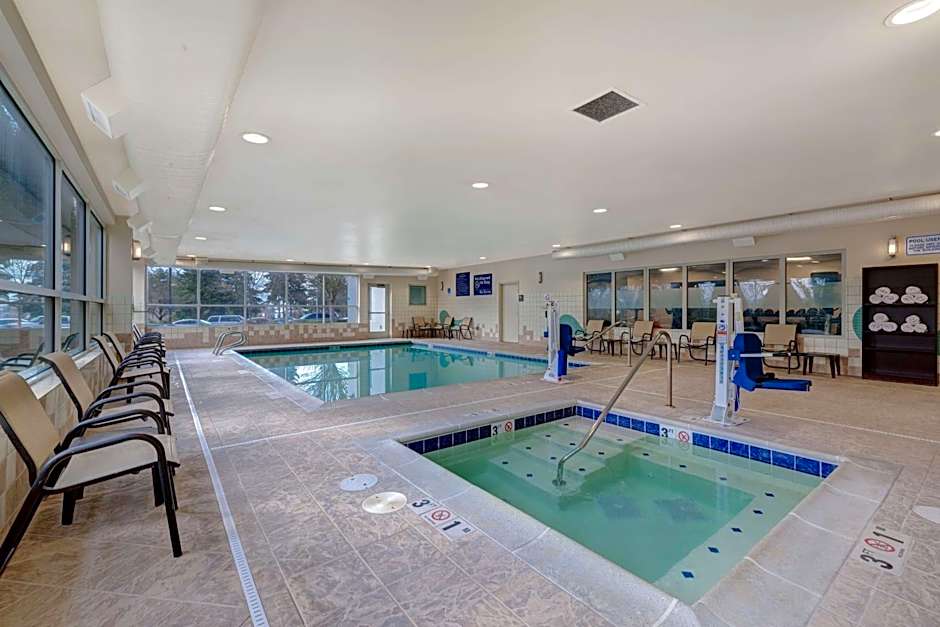 Hampton Inn By Hilton And Suites Seattle Federal Way