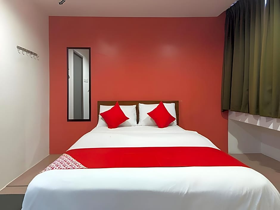 Lux Hotel