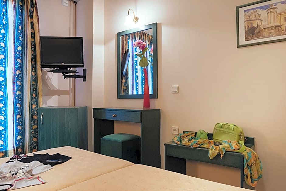 Ignatia Hotel