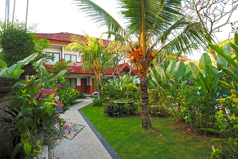 Hotel Sinar Bali Legian by ZUZU