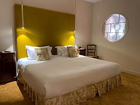 Privilege and terrace Room