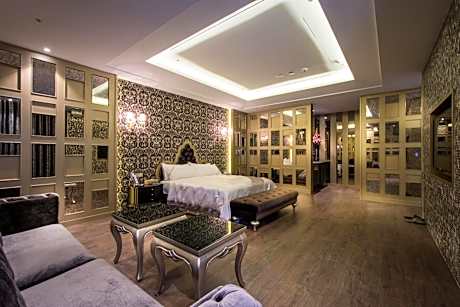 Superior Quadruple Room