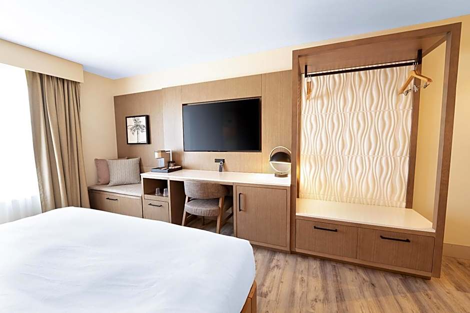 Castillo Real St. Augustine Beach Resort, Tapestry by Hilton