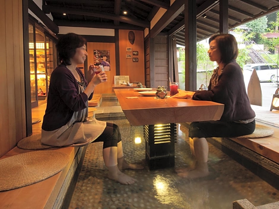 Yumoto Onsen Oharasansou - Mountain Village -