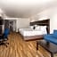 Holiday Inn Express & Suites Lincoln I - 80