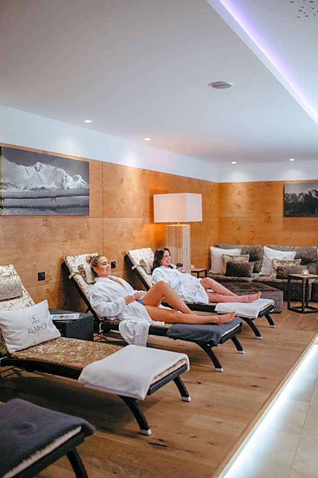 ALMHOF Alpin Apartments & Spa