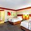 La Quinta Inn & Suites by Wyndham Raleigh/Durham Southpoint