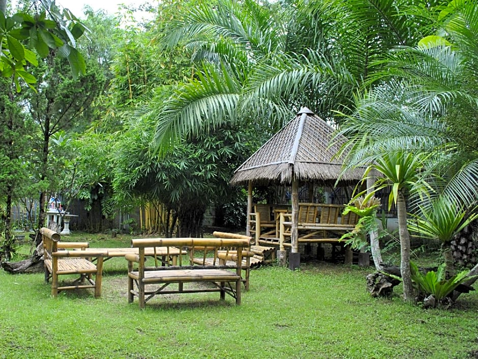 Chiang Dao Hut