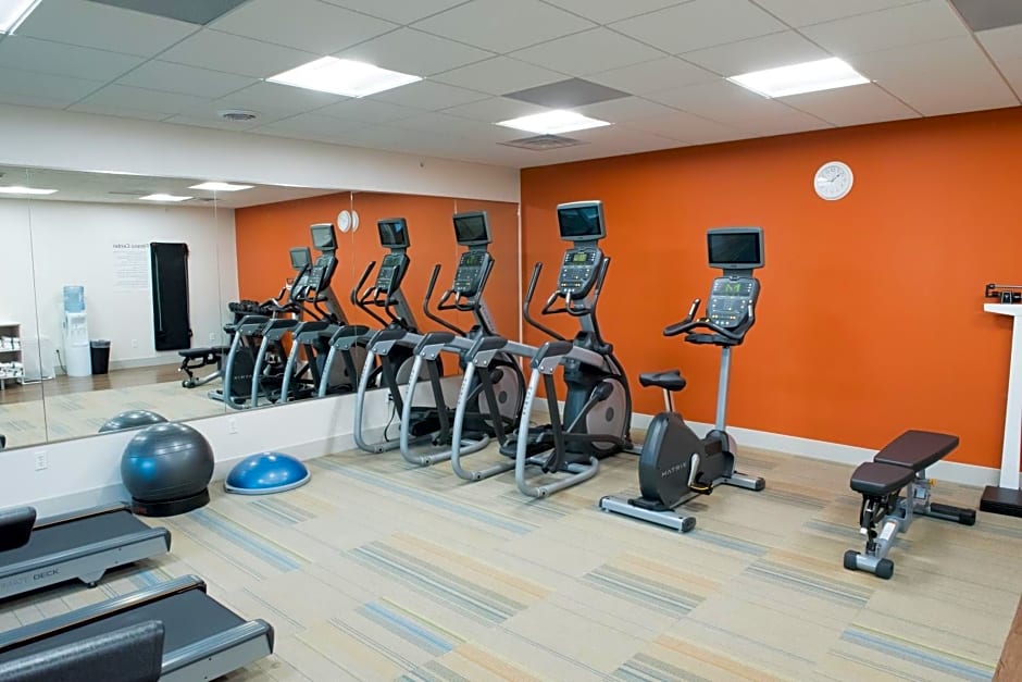 Holiday Inn Express & Suites Mishawaka - South Bend By IHG