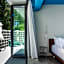 Adrop Pool Suites