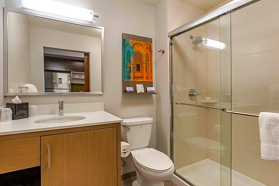 MainStay Suites Carlsbad South