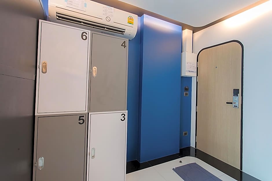 BearPacker Patong Hostel